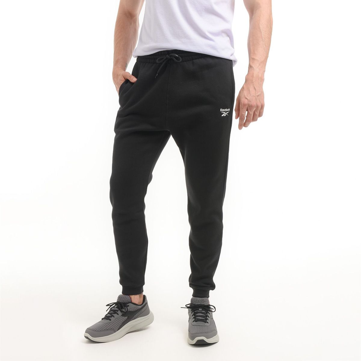 REEBOK - Pantalón Jogger Deportivo Training Reebok Hombre