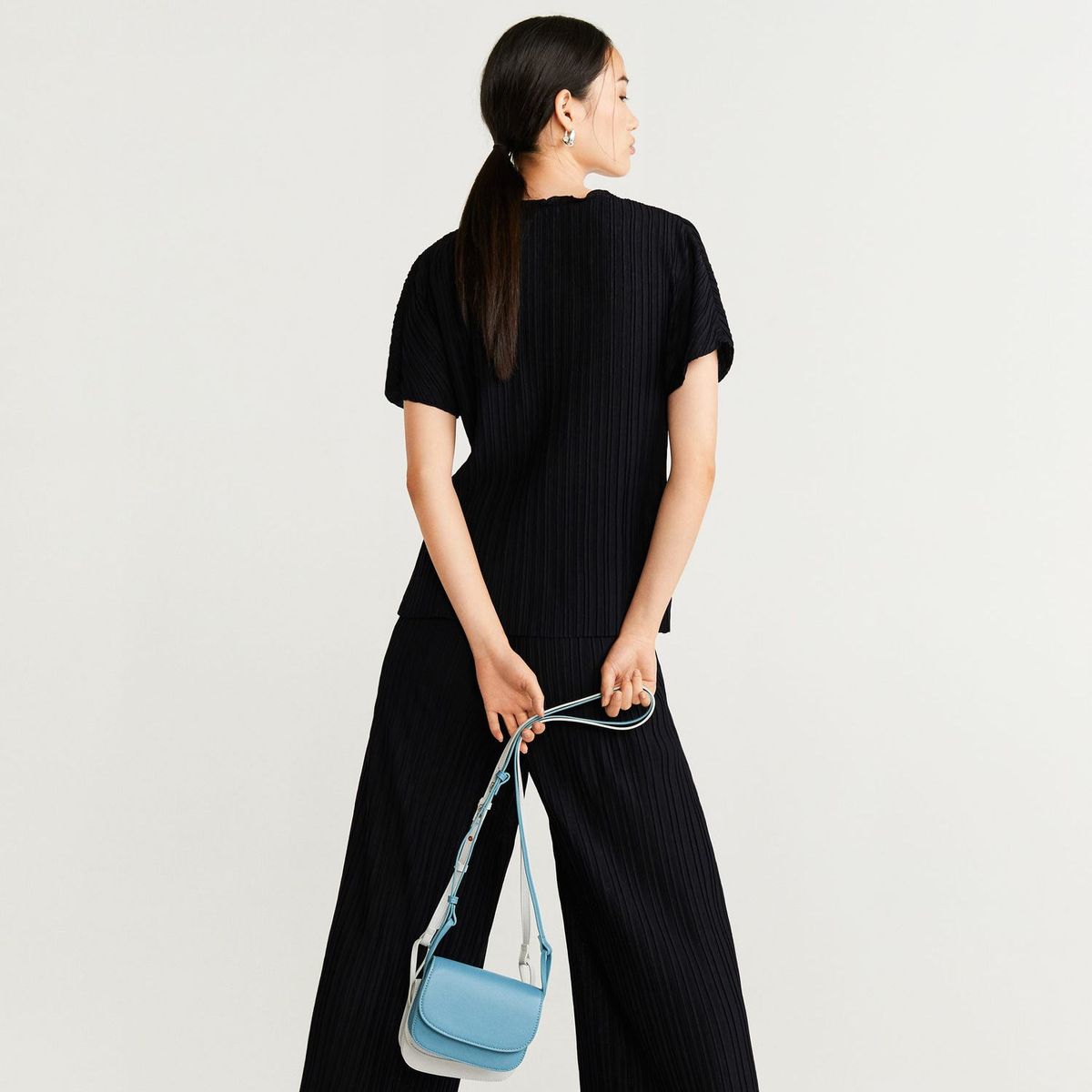 MANGO - Blusa Mujer Manga Corta MANGO