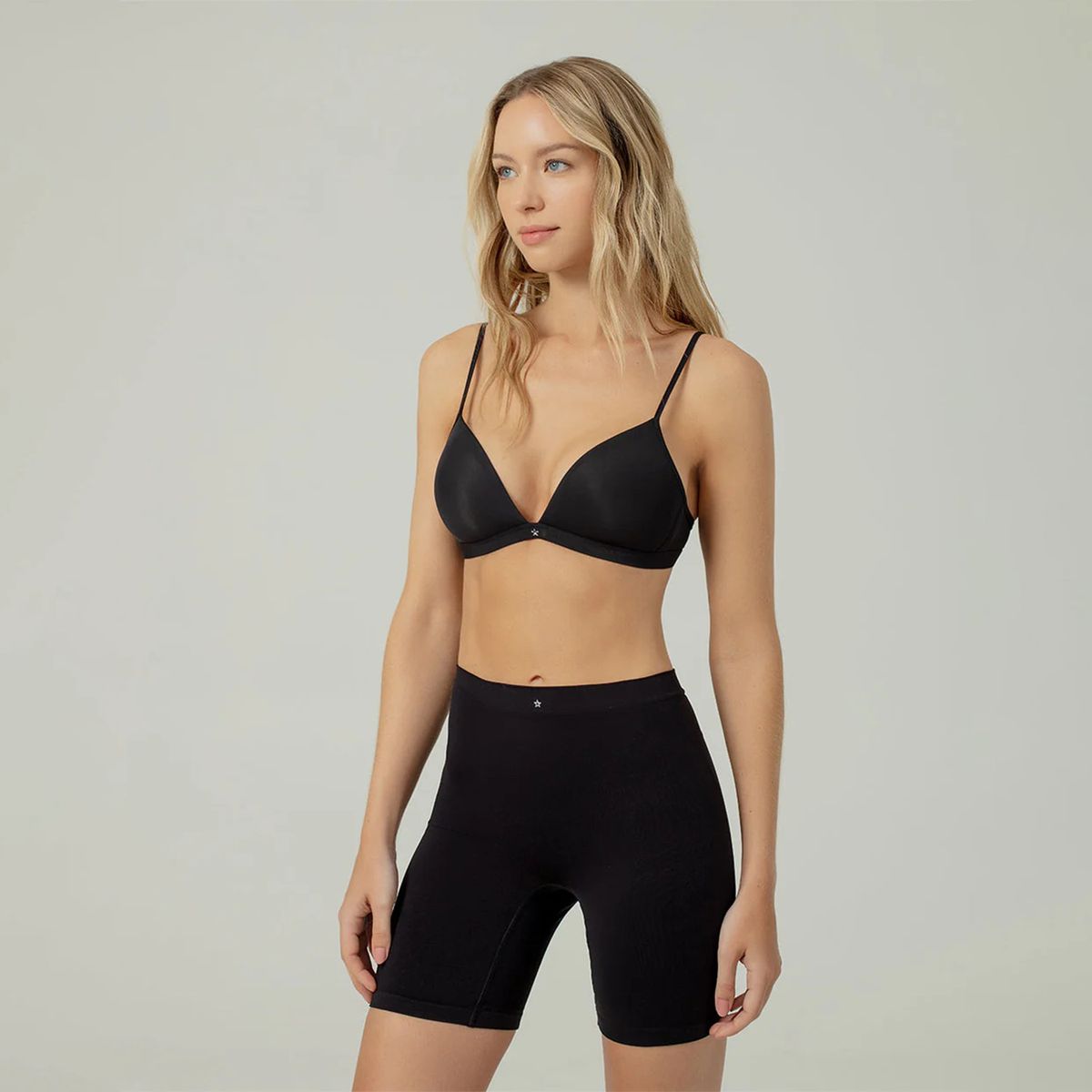 PUNTO BLANCO - Brasier Vestir Sin varilla Punto Blanco