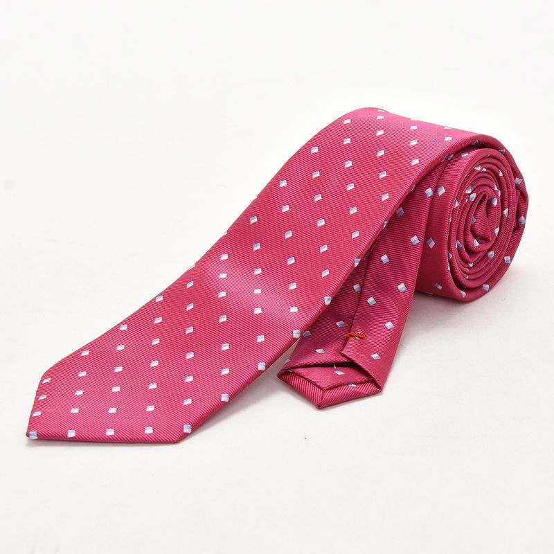 BASEMENT - Corbata Basement