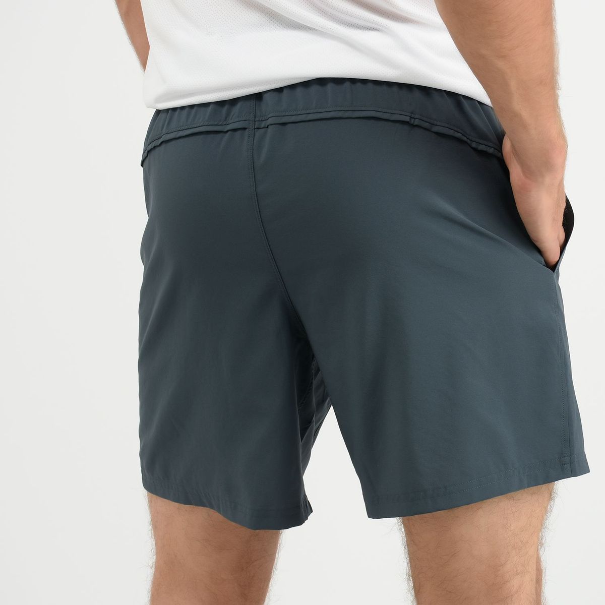UNDER ARMOUR - Pantaloneta Under Armour Hombre