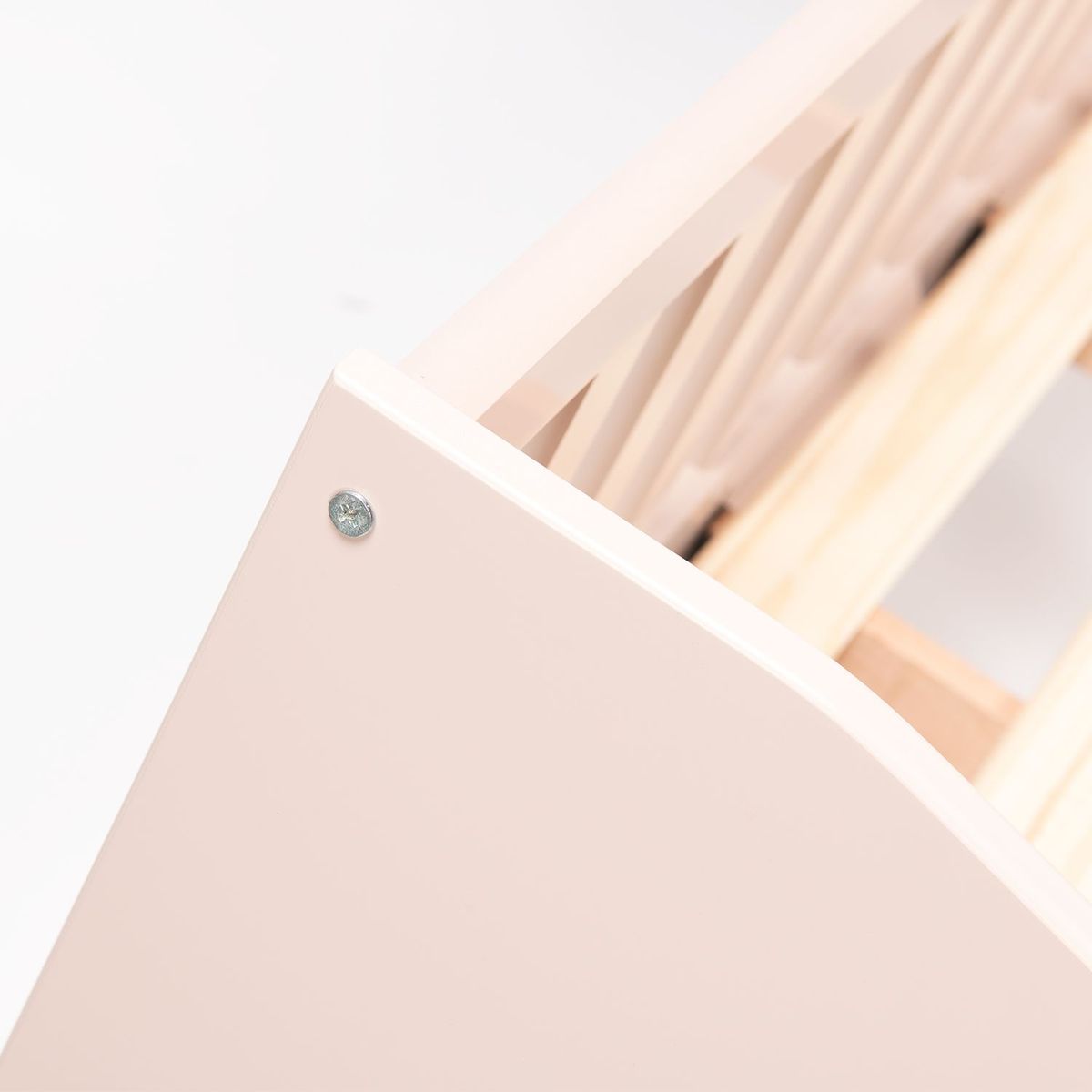 MICA KIDS - Cama Baja Nature Laqueada