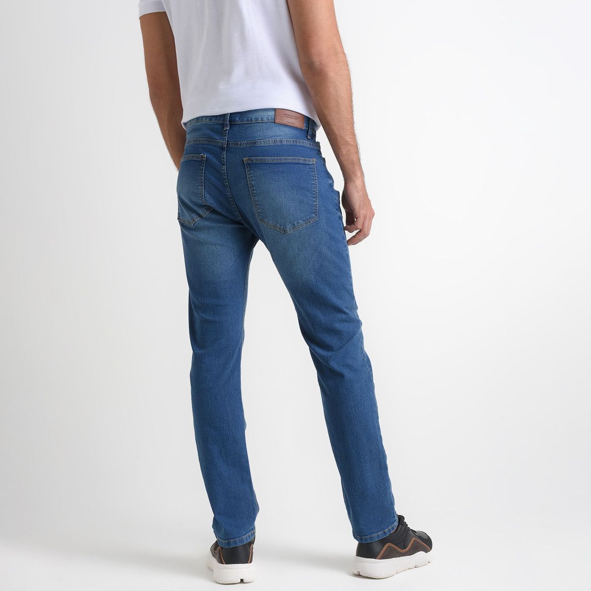 UNIVERSITY CLUB - Jean 5 Bolsillos Hombre Slim de Algodón University Club