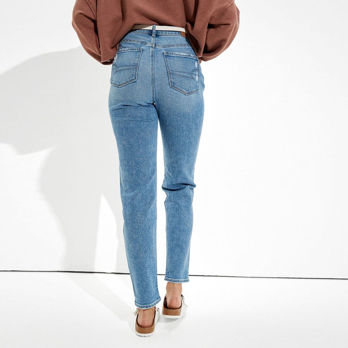 AMERICAN EAGLE - Jean Mom Fit para Mujer Tiro alto de Algodón American Eagle