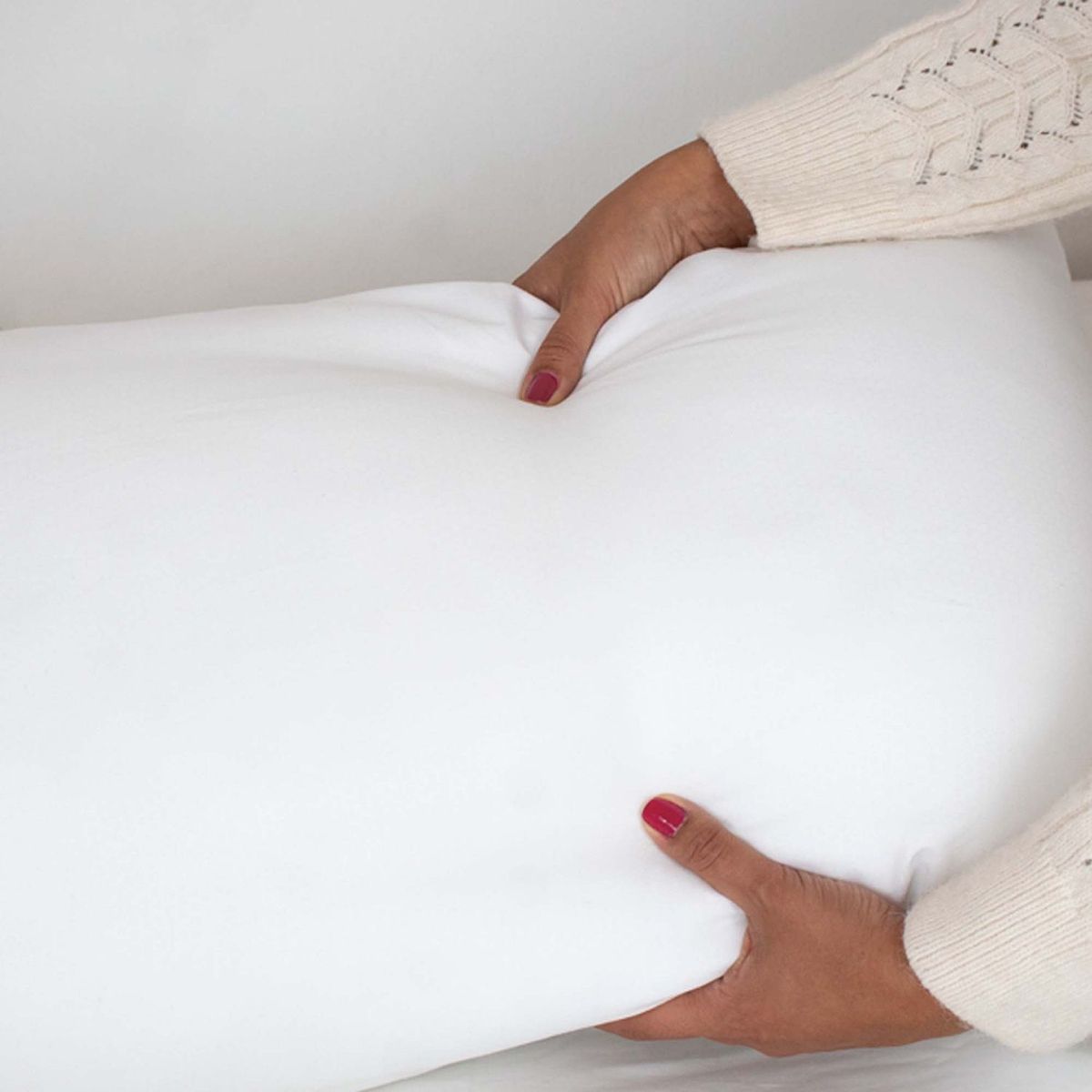 BASEMENT - Almohada Set X2 de Microfibra, Firmeza Media 70 X 50 cm Basement Home  