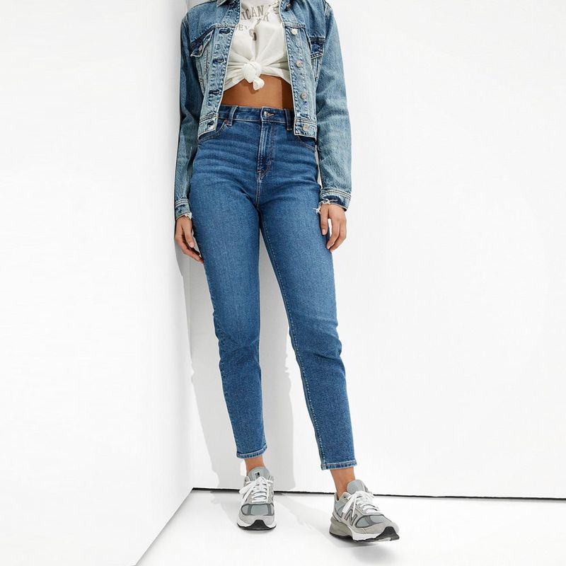 AMERICAN EAGLE - Jean Mom Fit para Mujer Tiro alto Elastano American Eagle