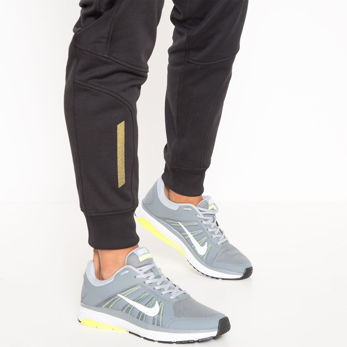 NIKE - Tenis Nike Hombre Running Dart 12