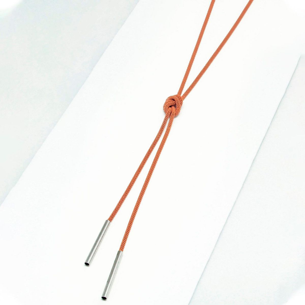 AZ ACCESSORIES - Collar Larg Terminación Tip Bastón 