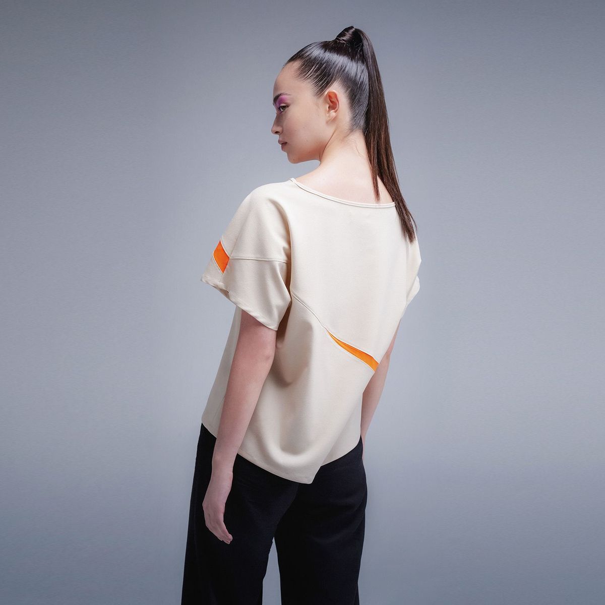 BEMONOCROMO - Blusa Manga corta Poliéster reciclado BeMonocromo Mujer