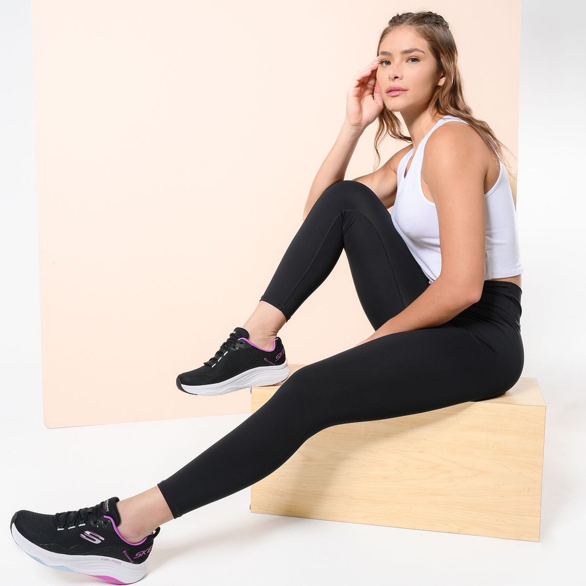 SKECHERS - Tenis Skechers Mujer - Zapatos Skechers Dama. Tenis negros cómodos Skechers para mujer. Zapatillas moda D'Luxfitness