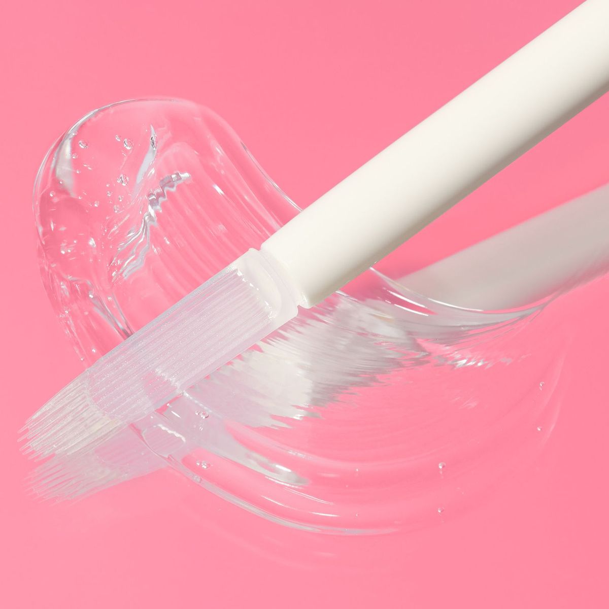 BENEFIT - Tratamiento para cejas Hubba Brow Serum Benefit 4.5 ml