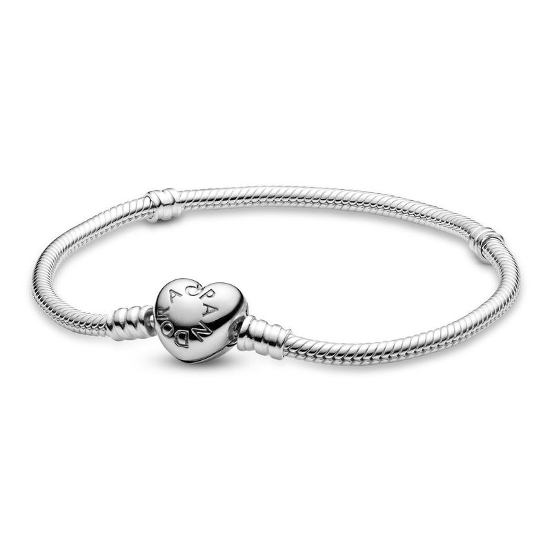 PANDORA - Brazalete Pandora Moments Cadena de Serpiente Cierre de Corazón Plata Esterlina