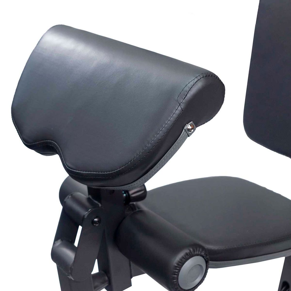 EVOLUTION - Multigimnasio de 2 estaciones 1 torre por 72Kg +prensa hombro+banco predicador EVO 3900