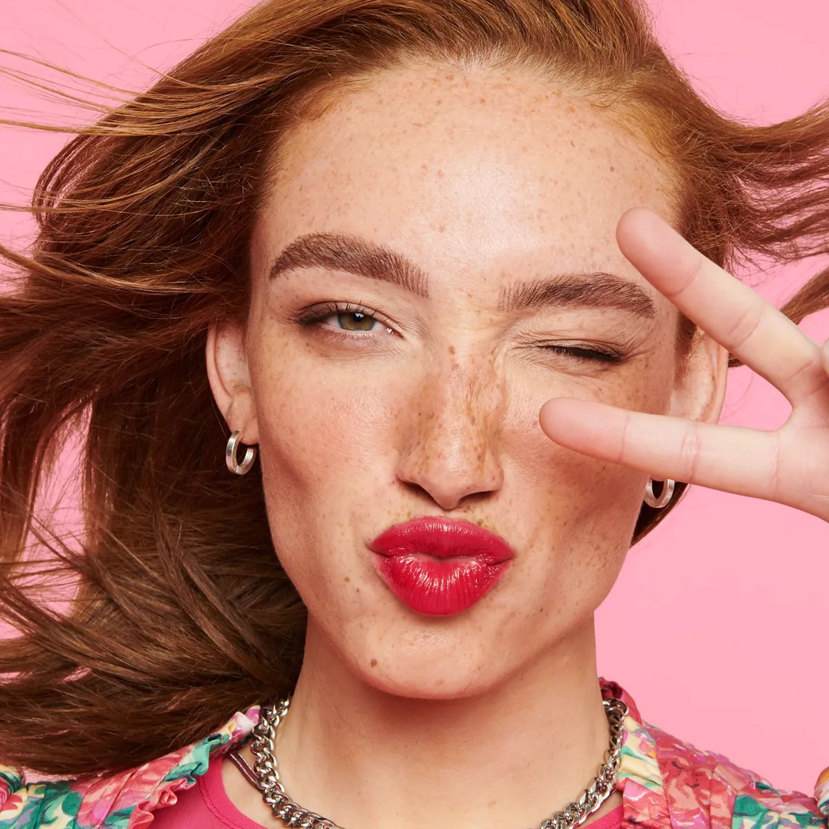 BENEFIT - Lápiz para cejas Brow Microfilling Pen Benefit 0.77 ml 