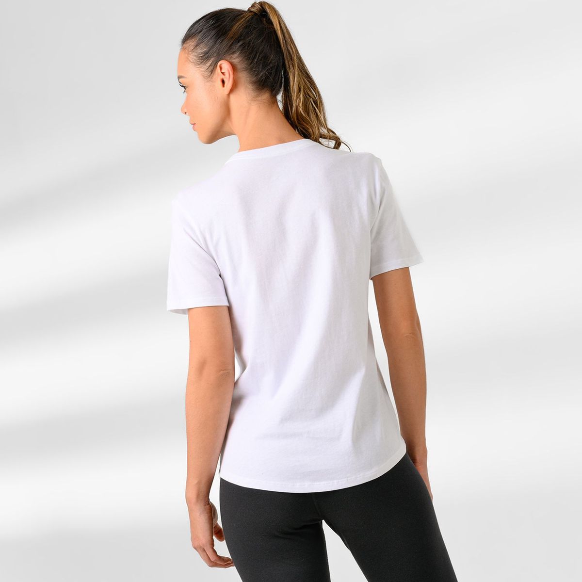 NIKE - Camiseta Deportiva LifeStyle Mujer Nike