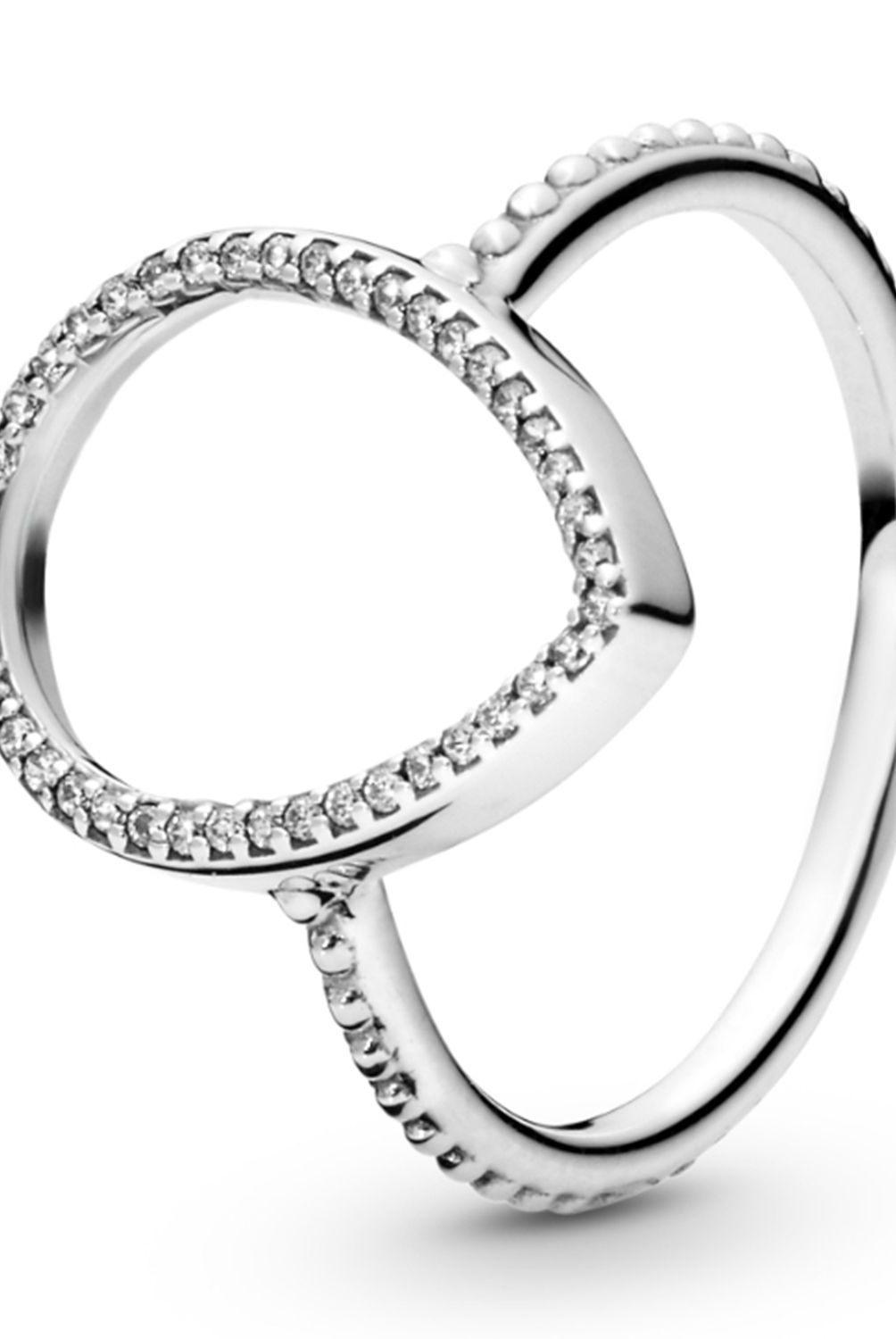 PANDORA - Anillo Pandora Banda de Corazones en Plata Esterlina 