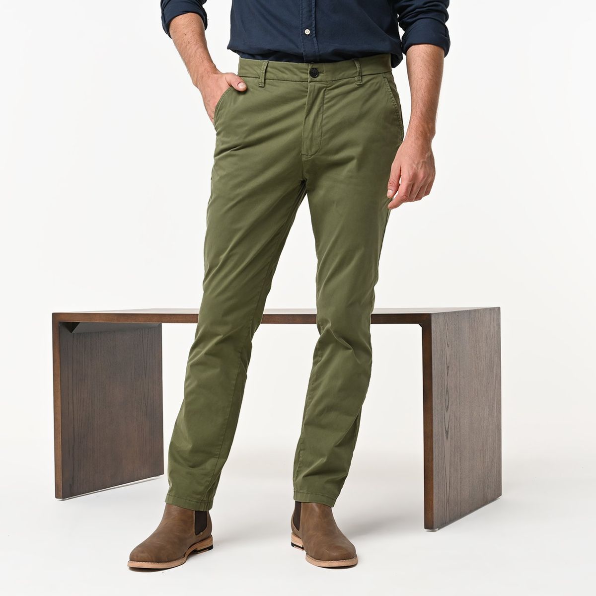 BASEMENT - Pantalón Chino Hombre Slim de Algodón Basement