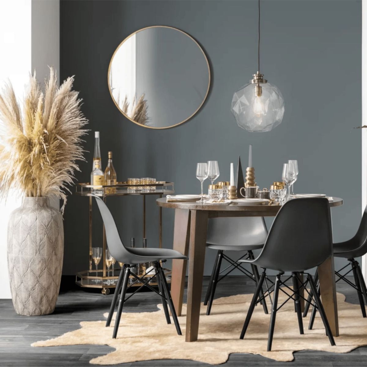 EKONOMODO - Silla de Comedor Moderna en Polipropileno con Patas de Madera 83 x 48 x 53 cm  Ekonomodo 