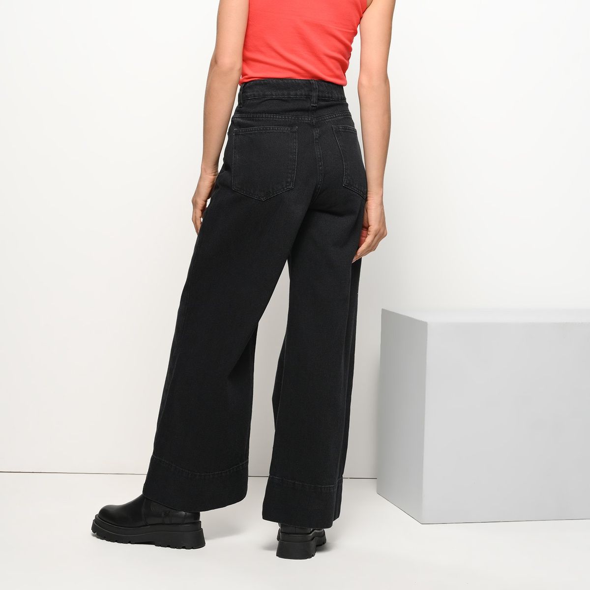 BASEMENT - Jean Recto Mujer Tiro alto Basement