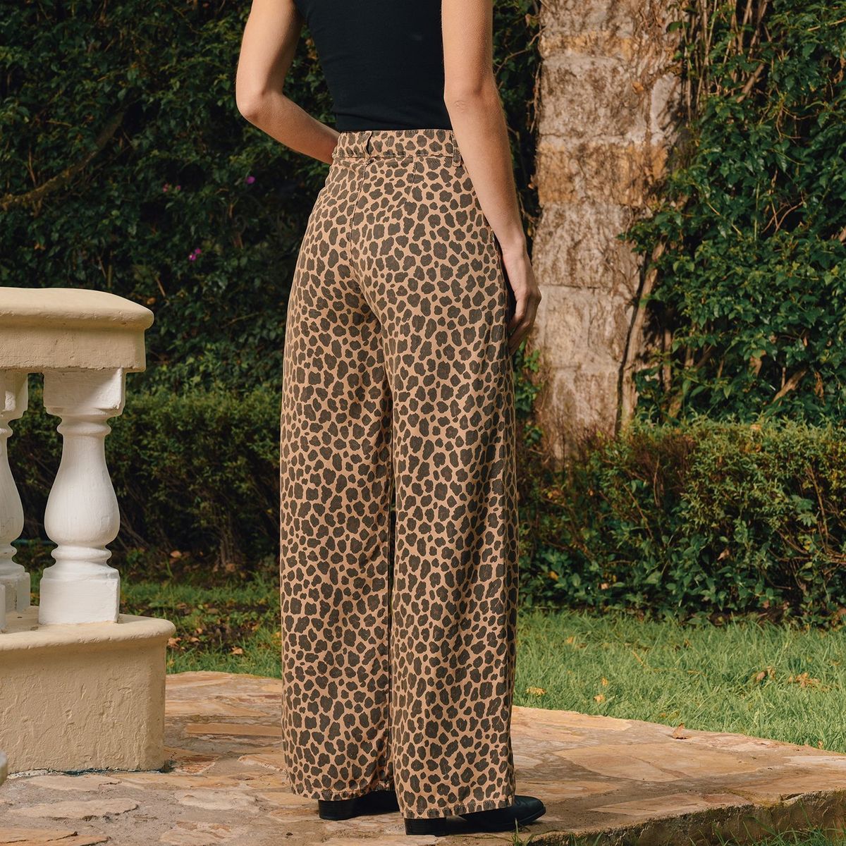 BASEMENT - Pantalón Wide Leg Mujer Tiro medio Animal print Basement 