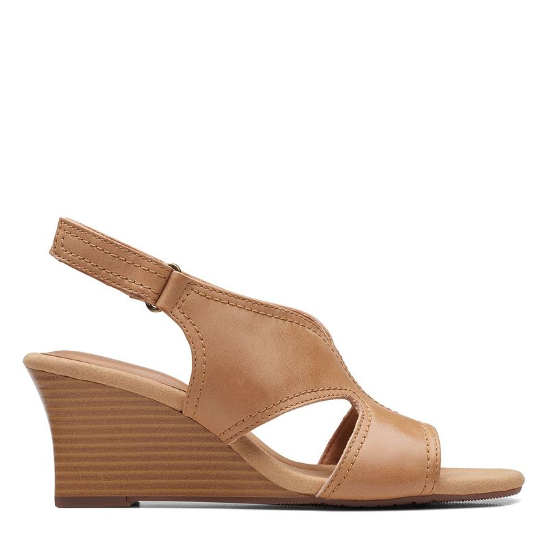 CLARKS - Sandalias Clarks para Mujer con tacón Terraplén Kyarra Aster