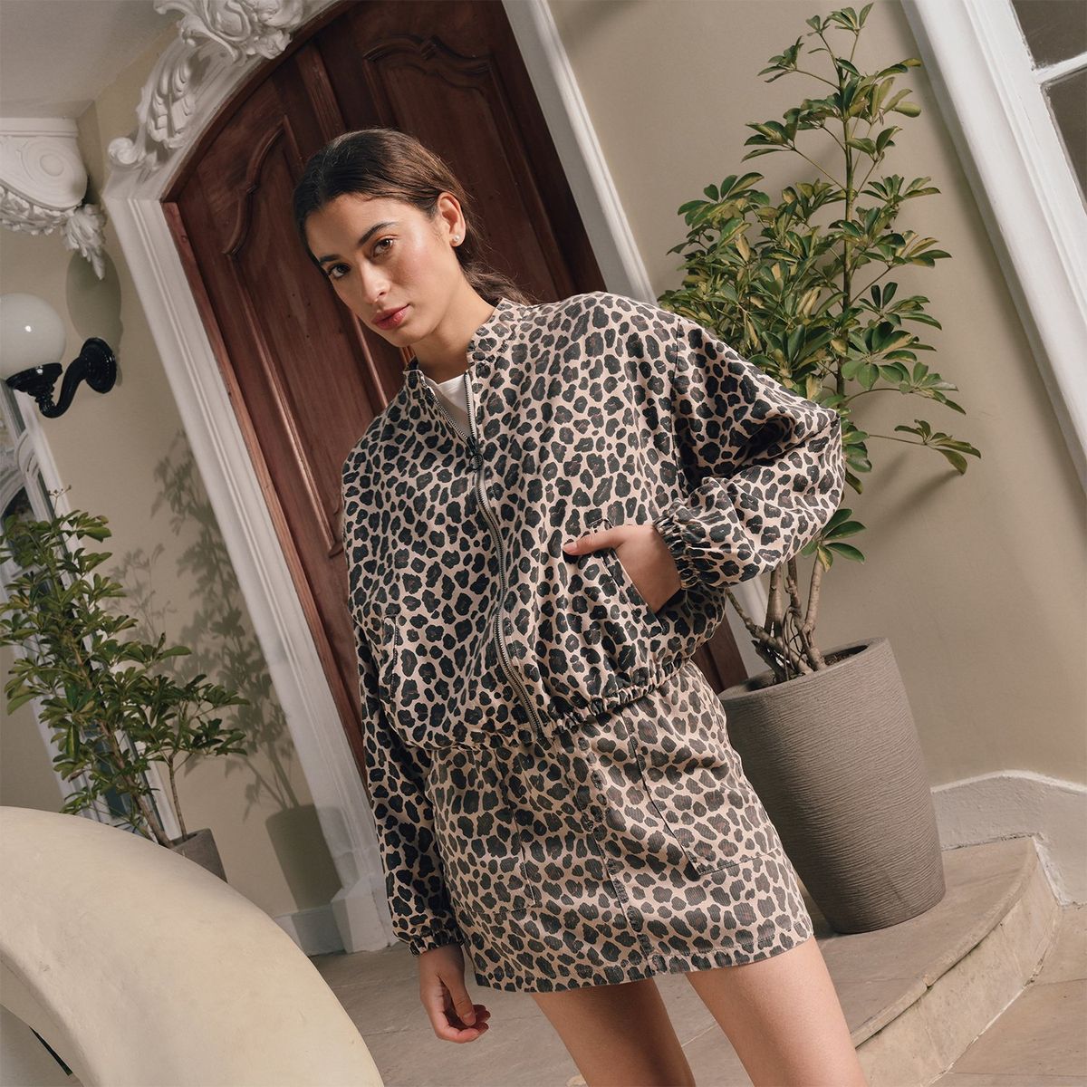 SYBILLA - Chaqueta Mujer Animal print Crop Sybilla