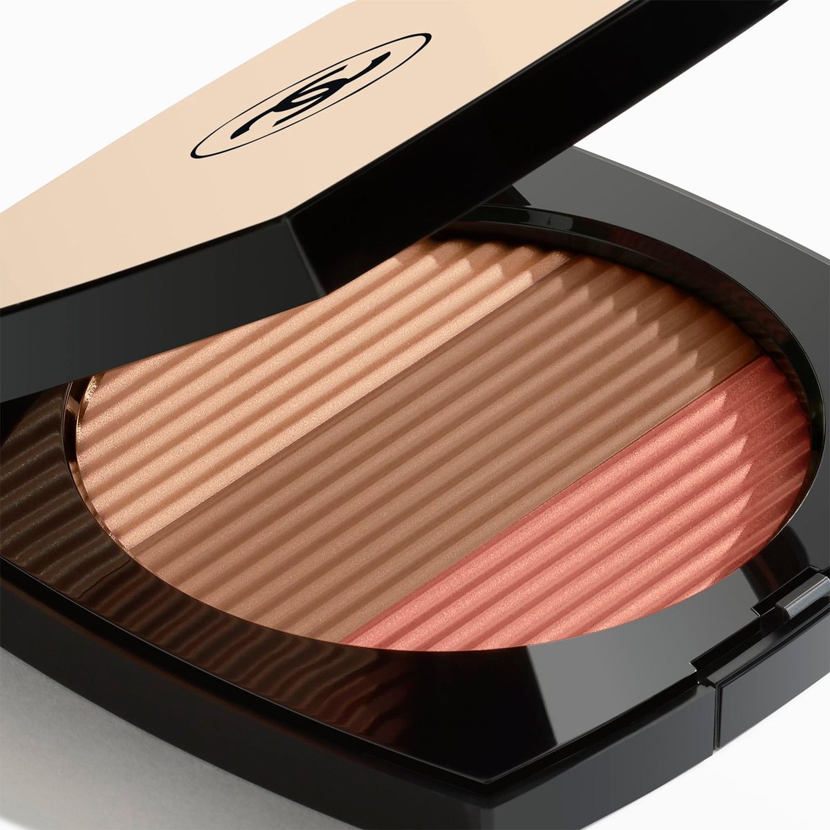CHANEL - CHANEL LES BEIGES POUDRE BELLE MINE ENSOLEILLÉE LIGHT CORAL 15G