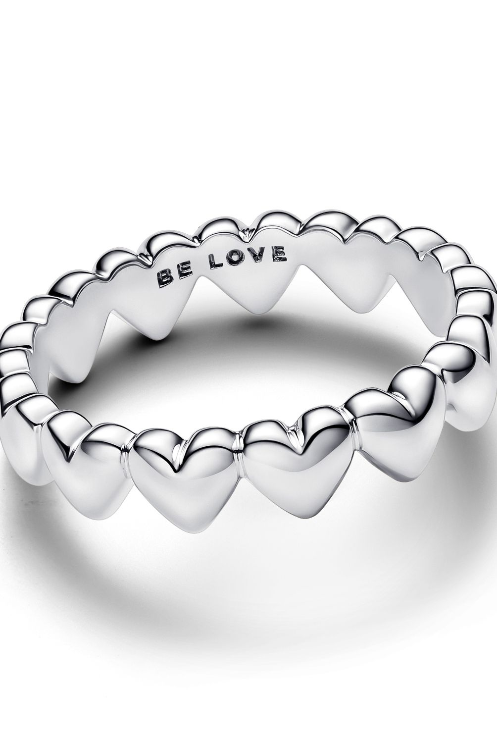 PANDORA - Anillo Pandora Fila de Corazones en Plata Esterlina 