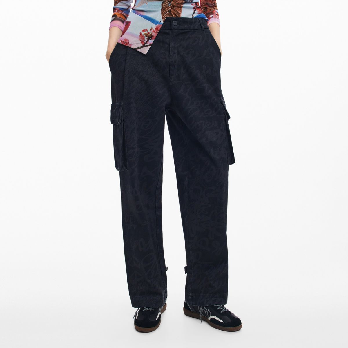 DESIGUAL - Pantalón Cargo Mujer Tiro medio con Estampado de Algodón Desigual