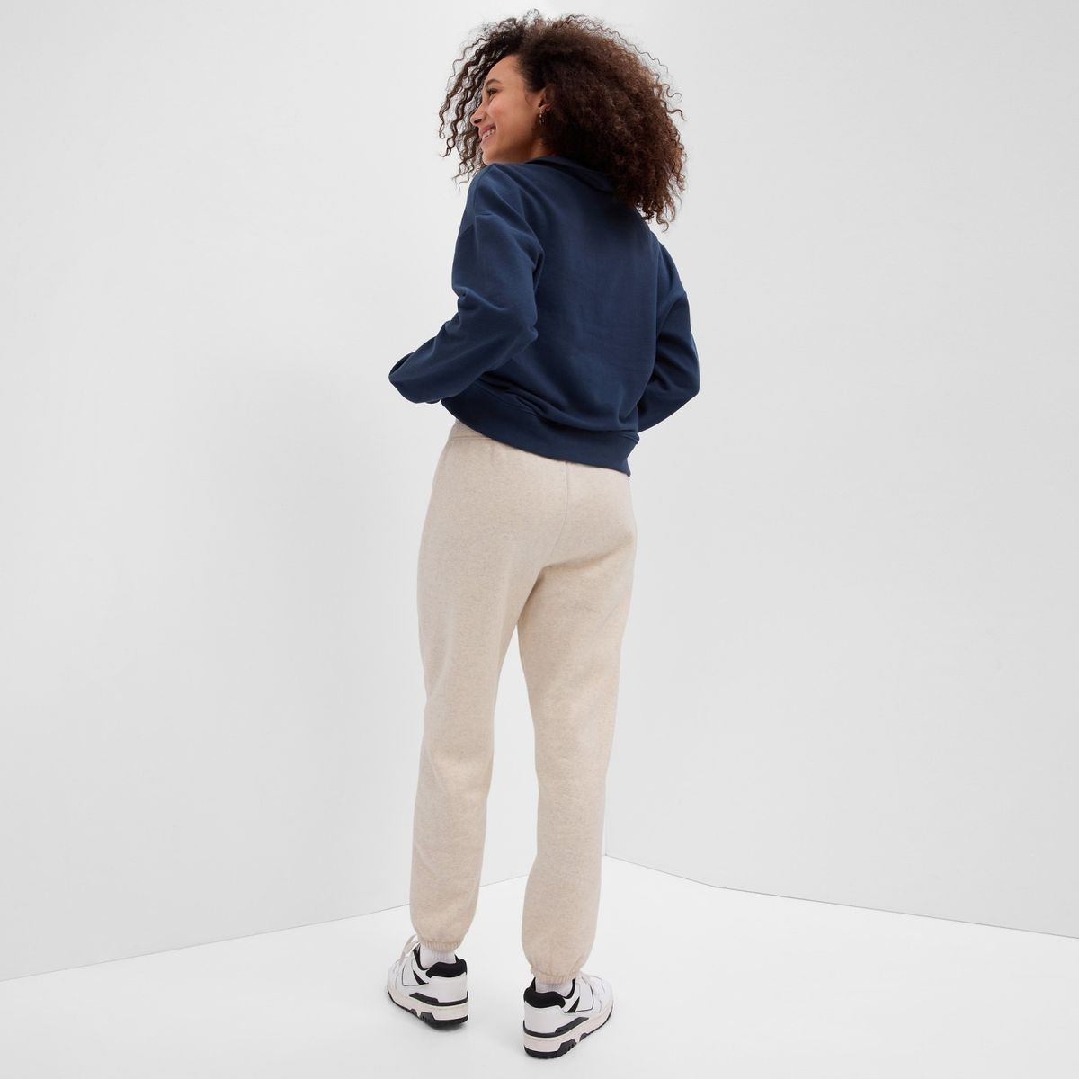 GAP - Jogger Mujer Tiro medio GAP