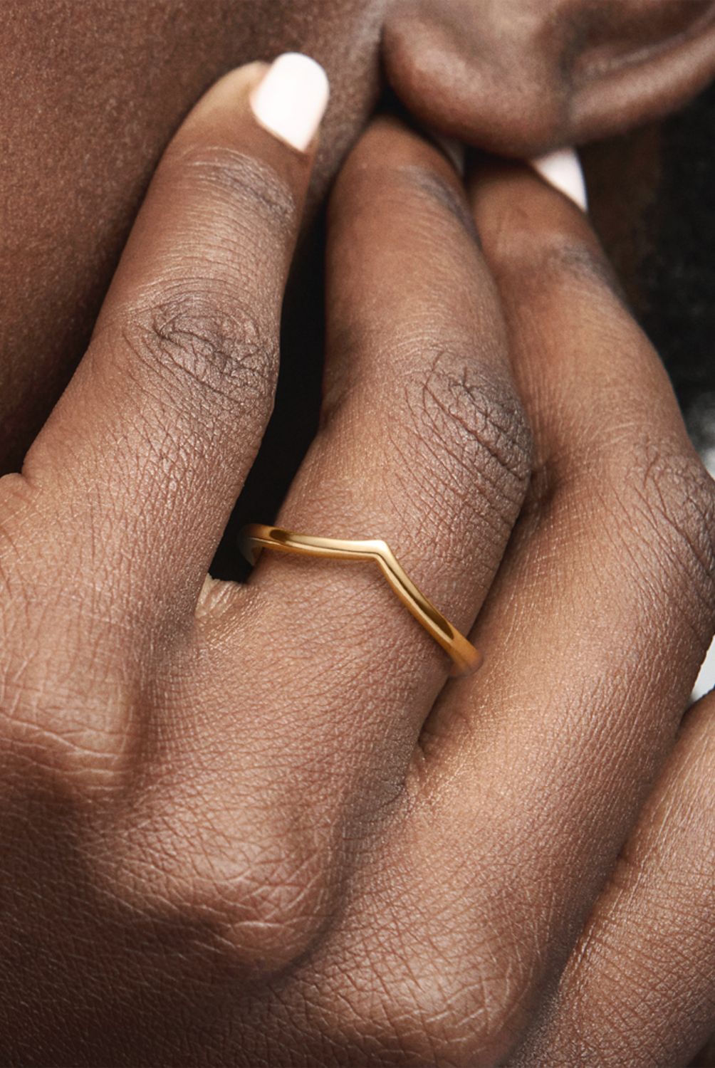 PANDORA - Anillo Pandora Deseo Clásico Pulido Recubrimiento en Oro 