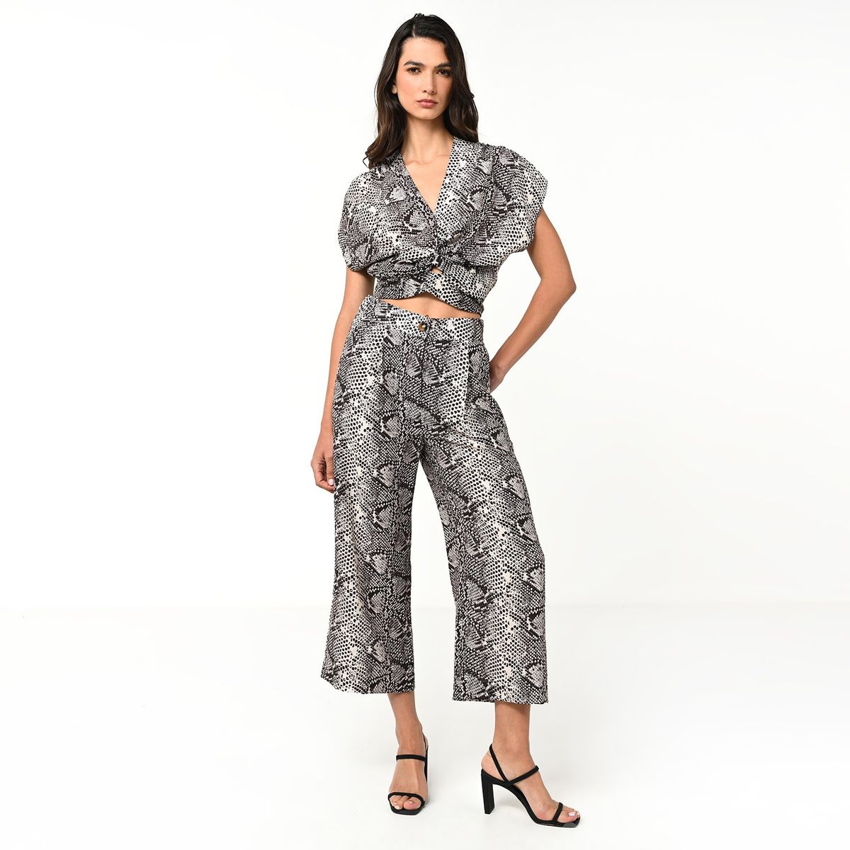 BASEMENT - Blusa Mujer Manga corta Basement