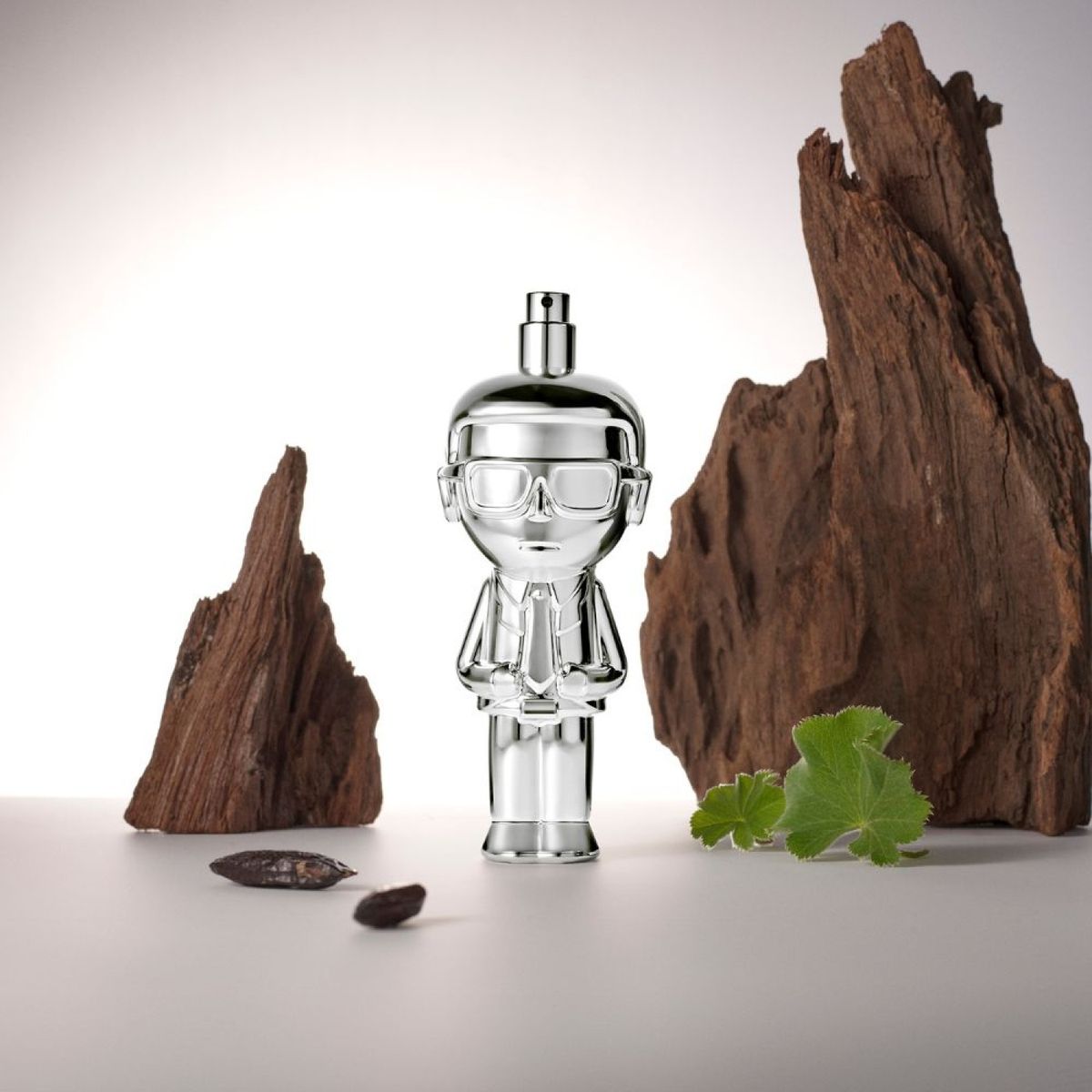 KARL LAGERFELD - Perfume Hombre Karl Lagerfeld IKONIK HOMBRE 100 ml Eau de parfum 