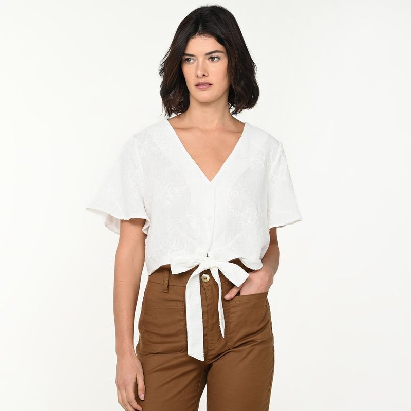 UNIVERSITY CLUB - Blusa Mujer con Bordado Manga corta University Club
