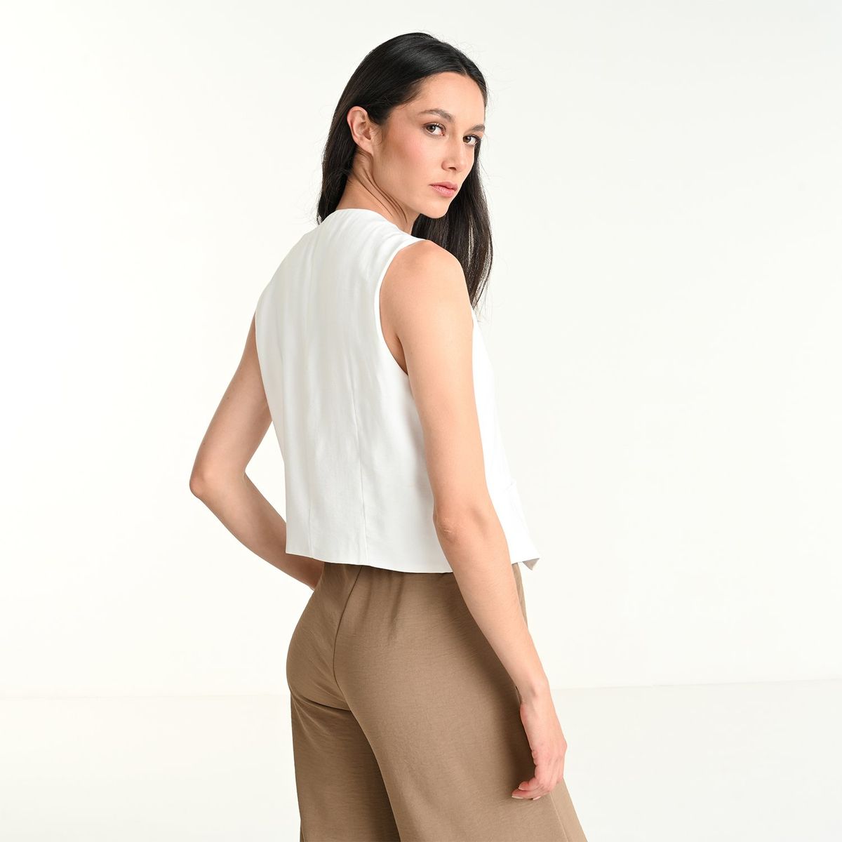 BASEMENT - Chaleco Mujer Basement