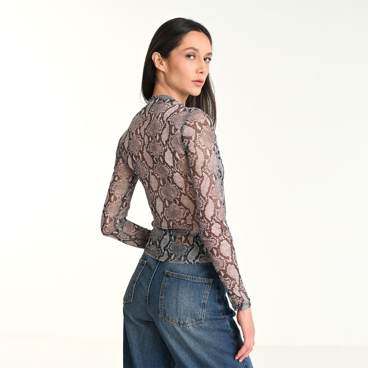 BASEMENT - Blusa Mujer Animal print Manga larga Basement