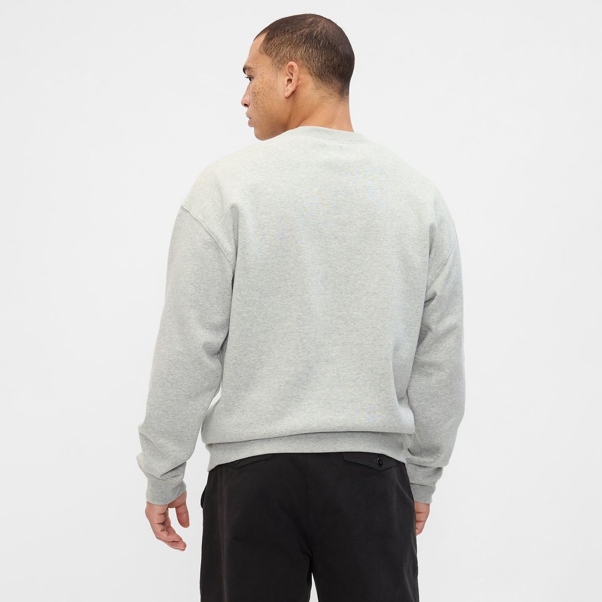 GAP - Buzo Hombre con Estampado de Algodón GAP