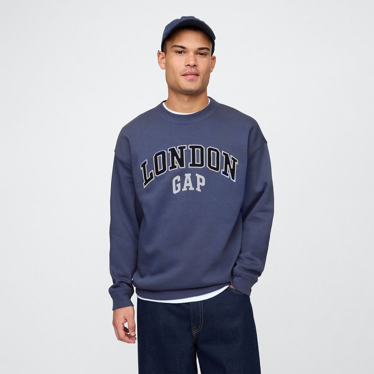 GAP - Buzo Hombre con Estampado de Algodón GAP