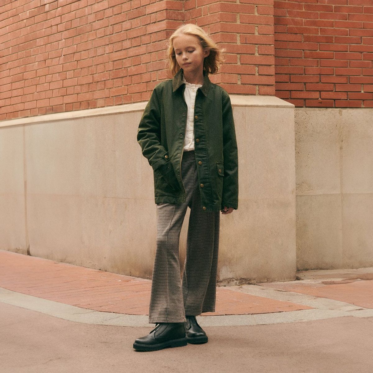 MANGO - Pantalón Niña Cintura elásticada MANGO