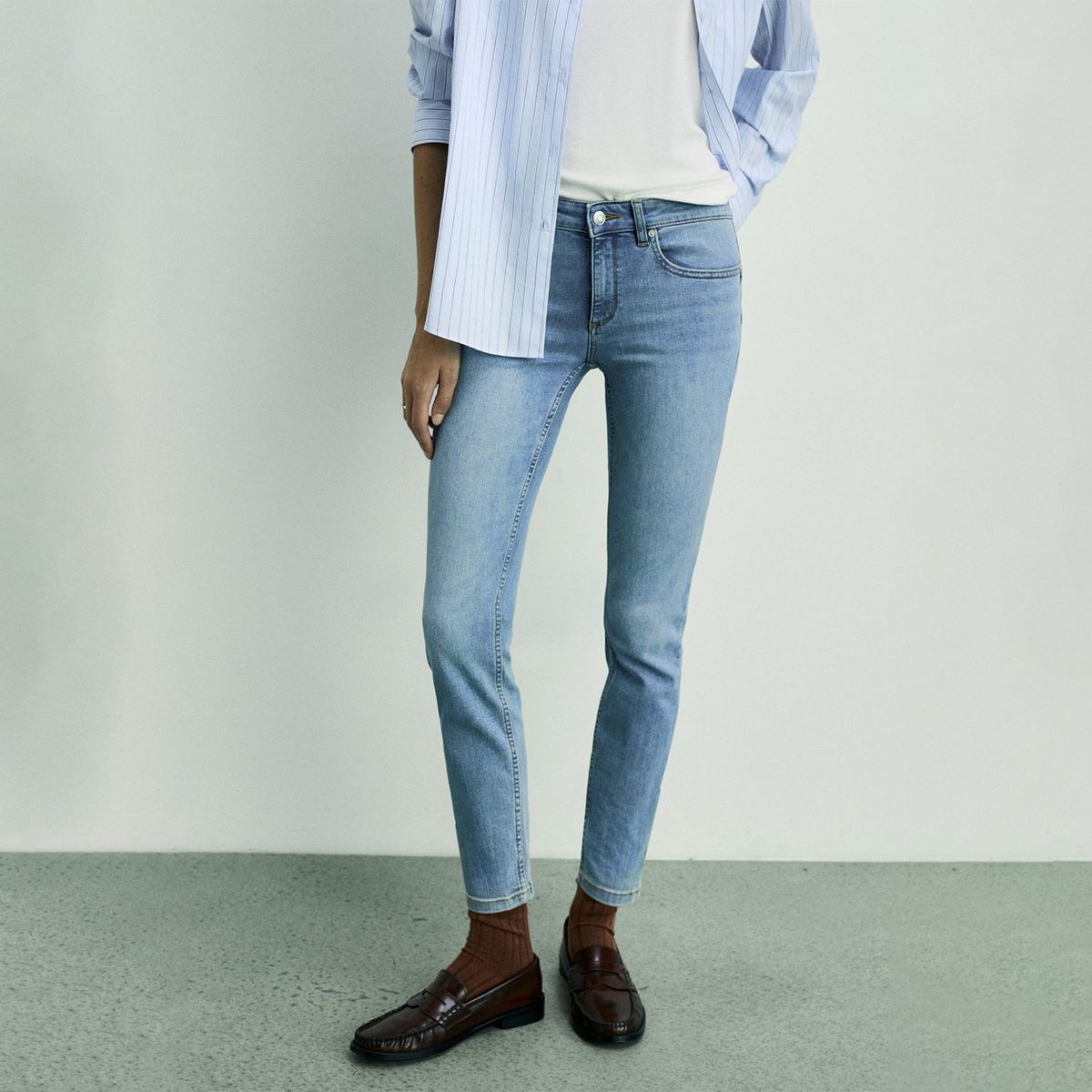 MANGO - Jean Push Up Mujer Tiro bajo MANGO