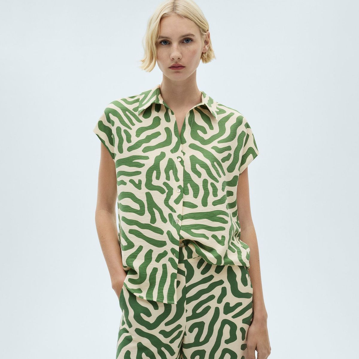 MANGO - Blusa Mujer con Estampado Manga corta MANGO