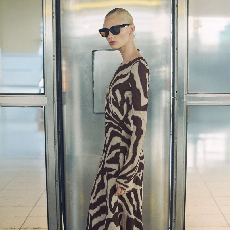 MANGO - Vestido Mujer Medio Animal print MANGO