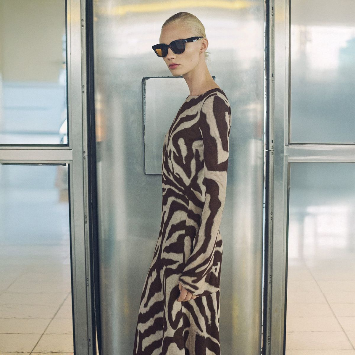 MANGO - Vestido Mujer Medio Animal print MANGO