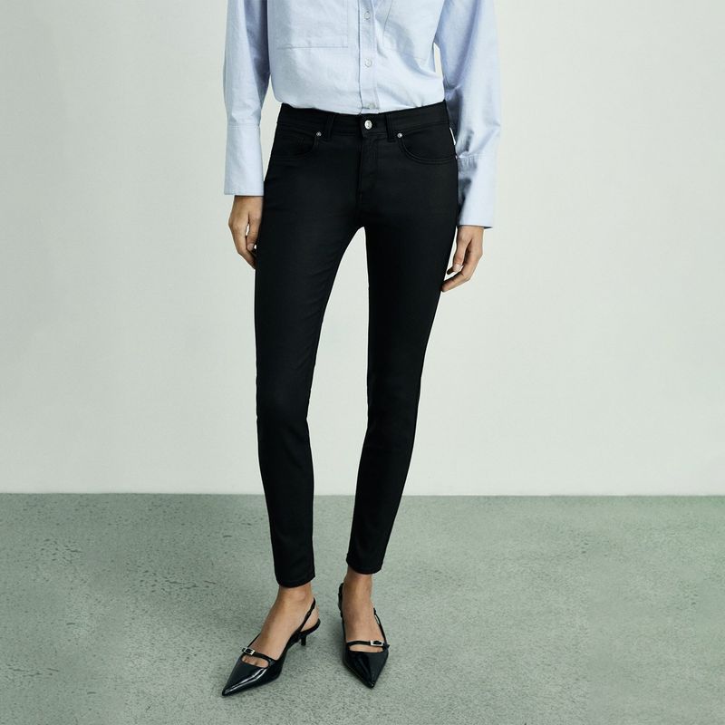 MANGO - Jean Push Up Mujer Tiro bajo MANGO