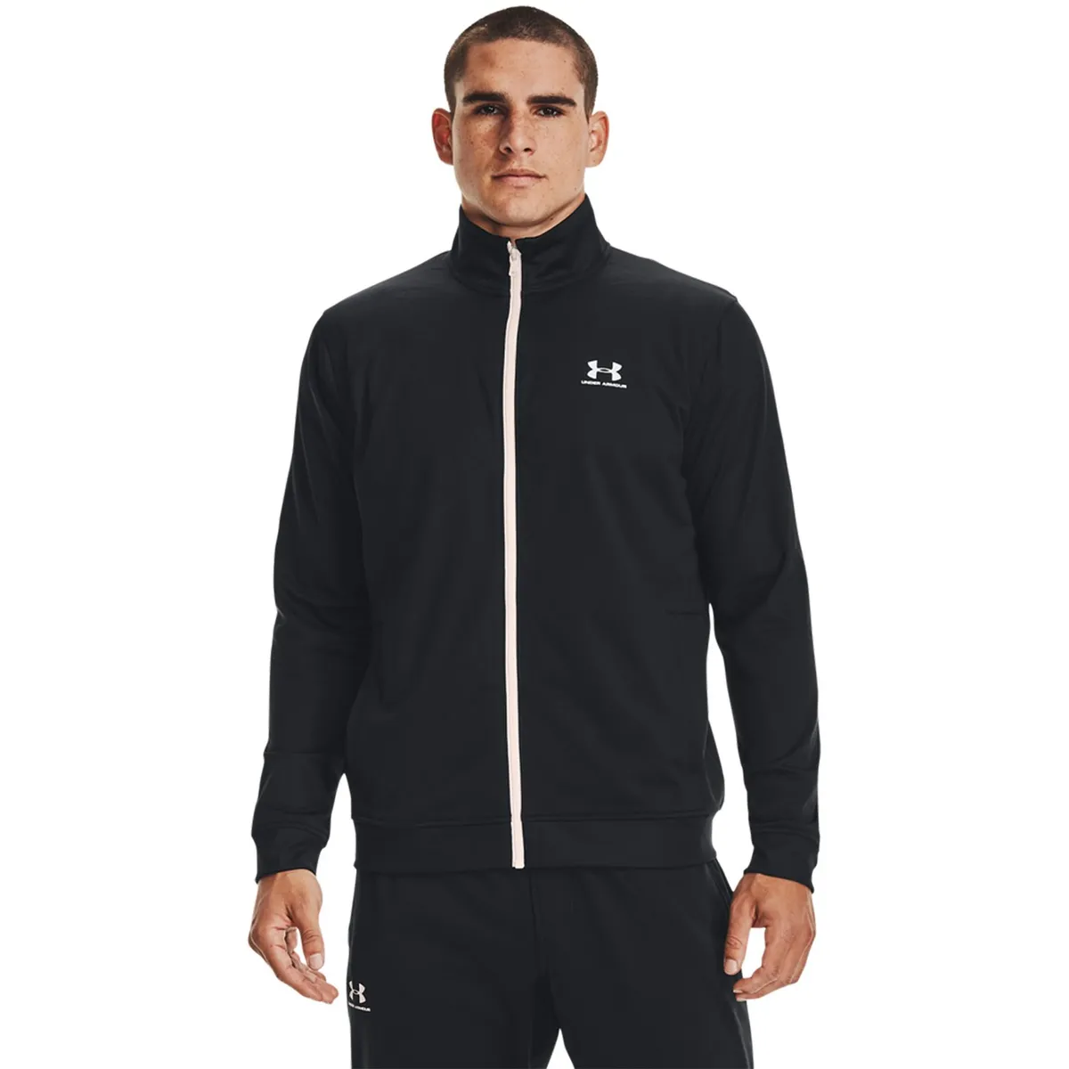 Under Armour 40%