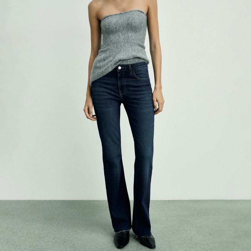 MANGO - Jean Flare Mujer Tiro medio Denim Mango