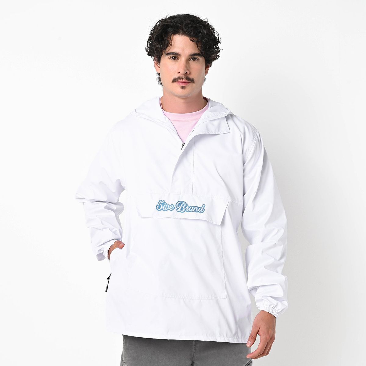 BEARCLIFF - Cortaviento Unisex The 5ive Brand x Falabella