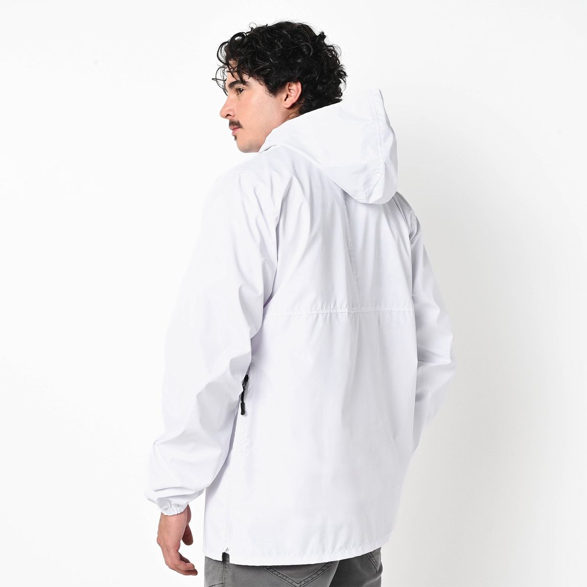 BEARCLIFF - Cortaviento Unisex The 5ive Brand x Falabella