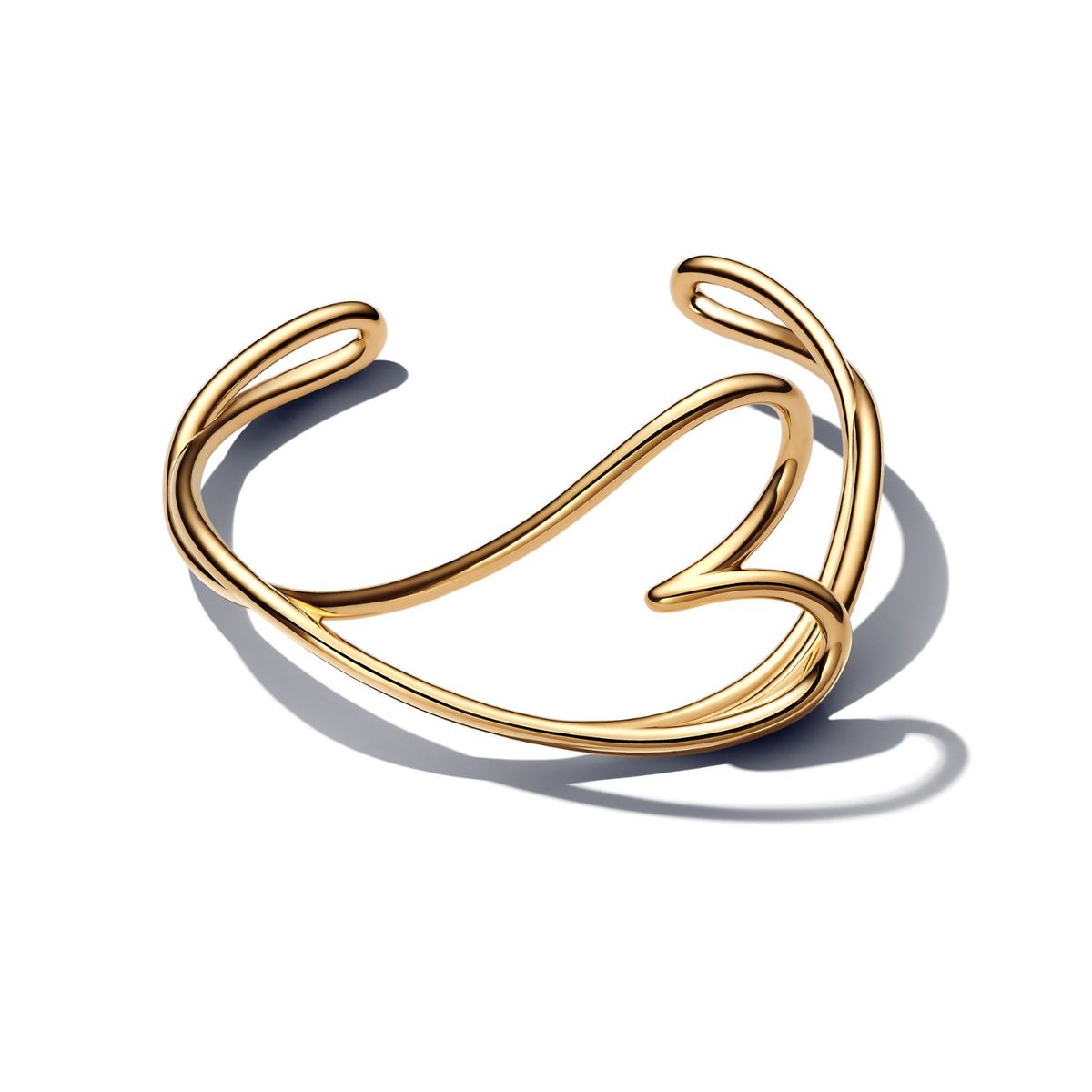 PANDORA - Brazalete Pandora Rígido Corazón Forma Orgánica Recubrimiento en Oro