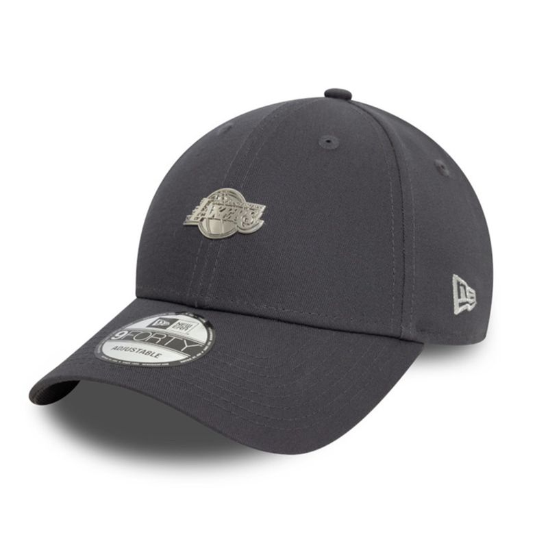 NEW ERA - Gorra Metallic Badge Collection 9FORTY Ajustable New Era